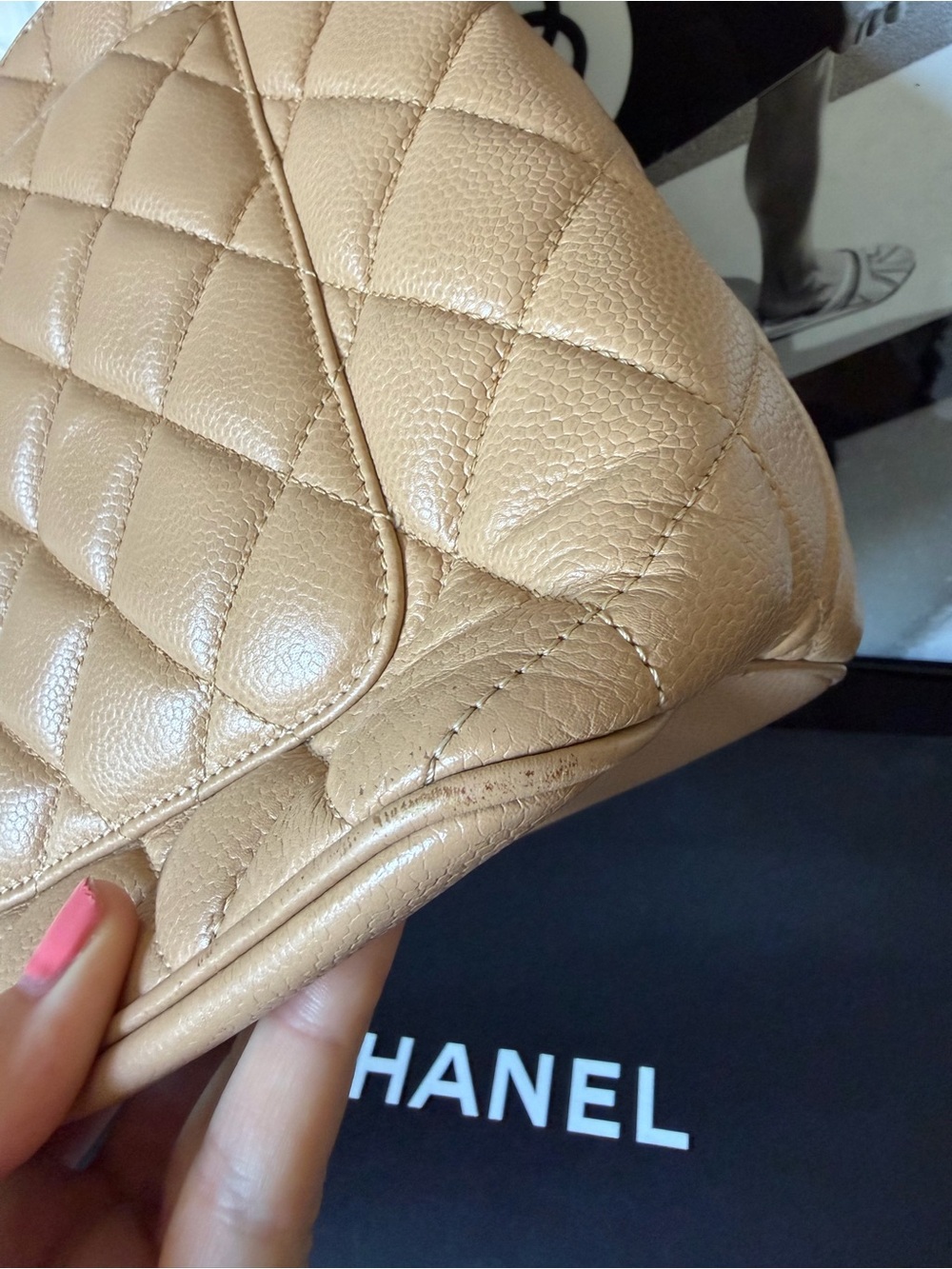 CHANEL Medallion Caviar Leather Tote Bag Large CC Logo - Picture 9 of 16